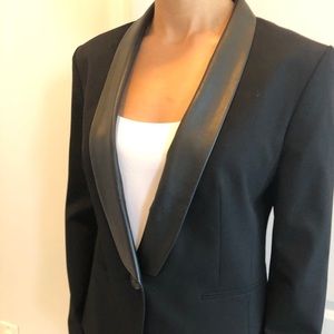 Ann Taylor black blazer faux leather trim size 6